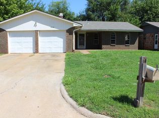 9705 NE 3rd St, Oklahoma City, OK 73130