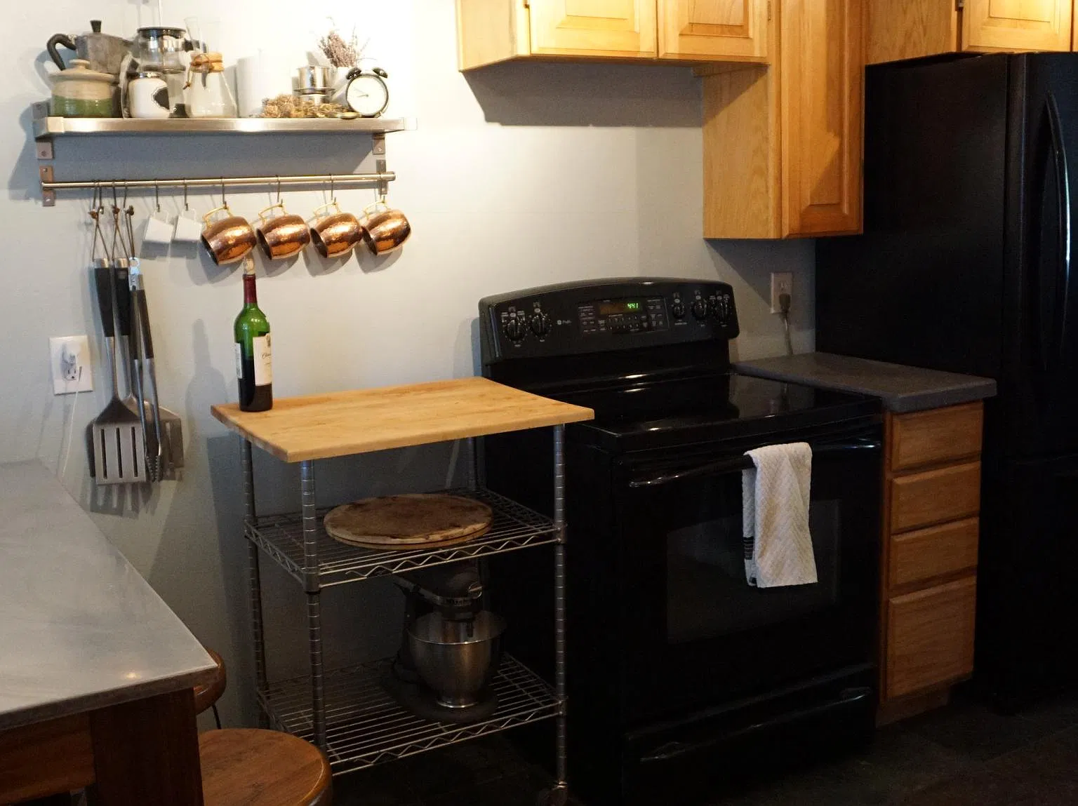 3 bed, 927 sqft, $2,300 — Photo 3