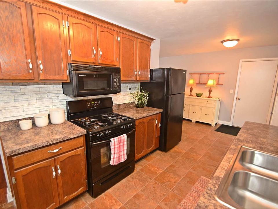 27127 County Road 150 Nappanee, IN, 46550 Apartments for Rent Zillow