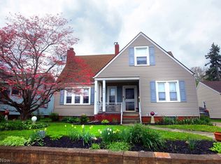 345 Roslyn Ave NW, Canton, OH 44708