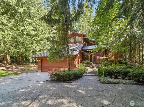 26708 NE 40th Street, Redmond, WA 98053