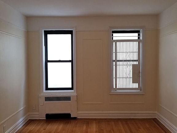 5th image of 27-09 Newtown Ave #2C