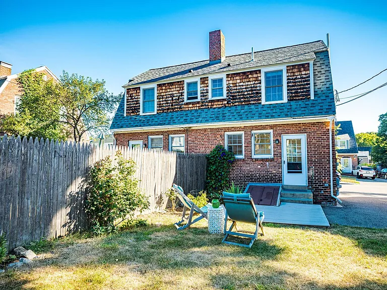 77 Porpoise Way — Photo 4