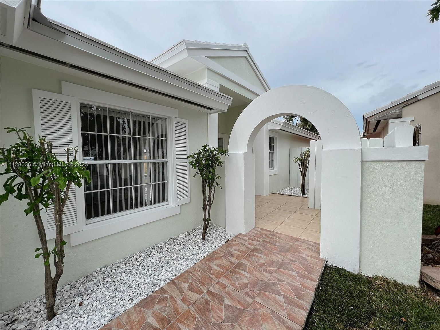 11341 SW 63rd Ter, Miami, FL 33173 | Zillow