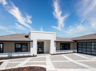 19 Oak Knoll Ct, Petaluma, CA