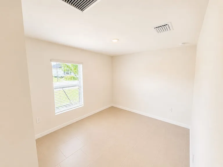 17240 Cantu Ct — Photo 19