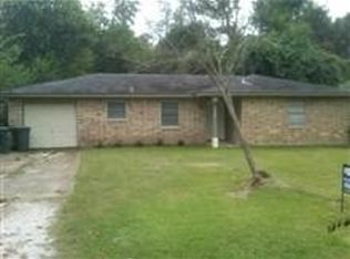 5080 Gober Rd, Beaumont, TX 77708
