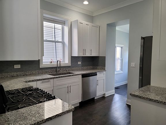 5th image of 4916 W Berenice Ave