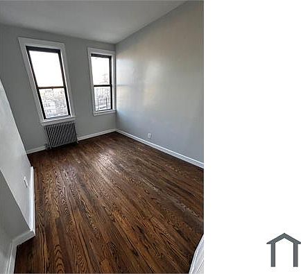 2nd image of 112 Maple St