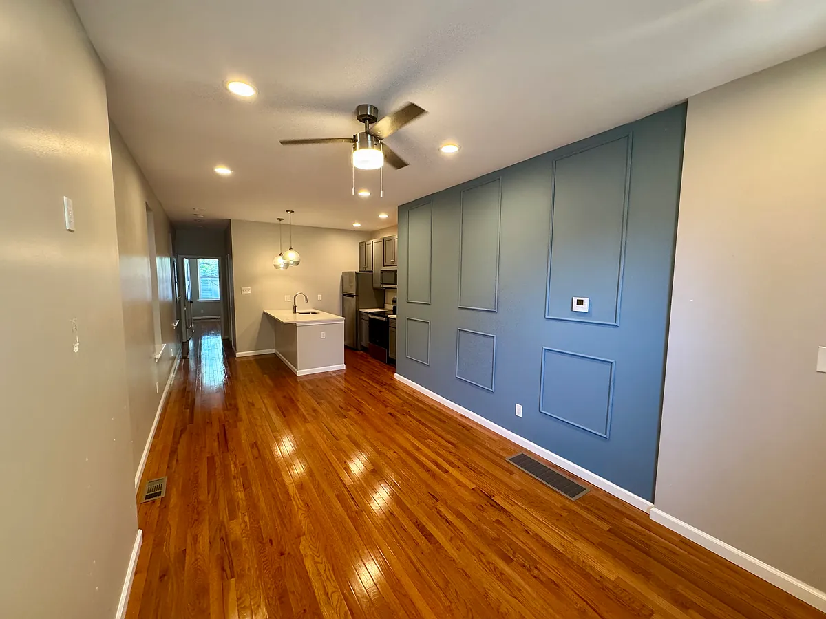 Building Photo - 4414 Swan Ave #A