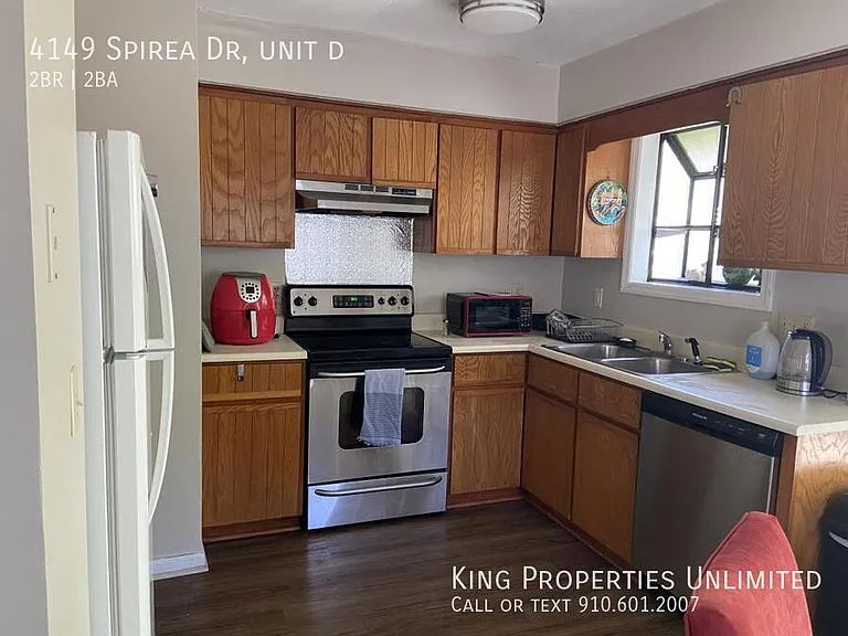 4149 Spirea Dr #D — Photo 21