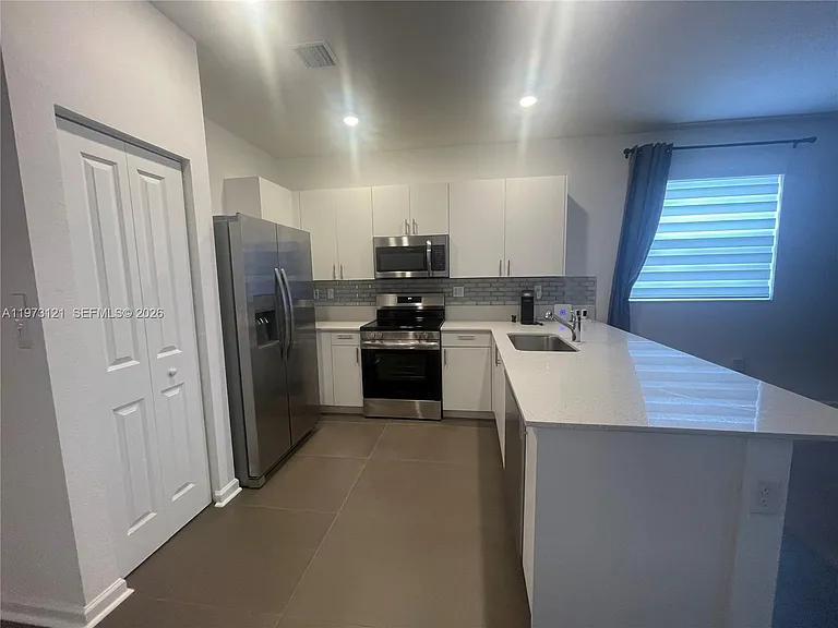 16220 SW 288th Ter — Photo 7