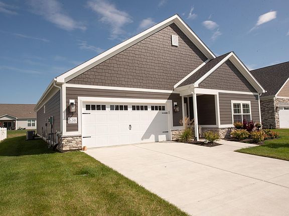 3rd image of 620 Hazelwood Dr