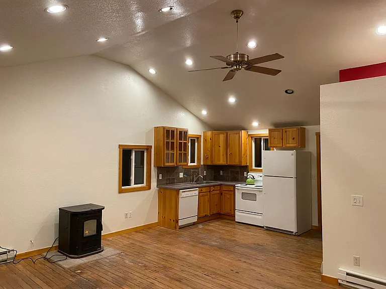 28 Normandy Rd — Photo 10