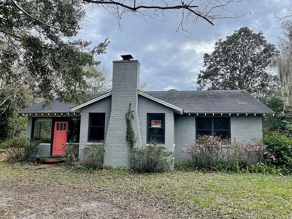 1st image of 1035 NE 5th Ave