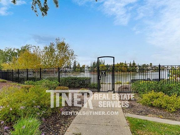 2nd image of 4800 Westlake Pkwy Unit 1505