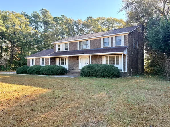 1409 Fairview Rd, Pelion, SC 29123