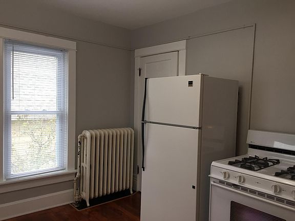 Pantry closet