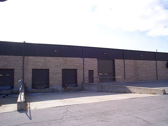 2nd image of 1402 S Carney Dr