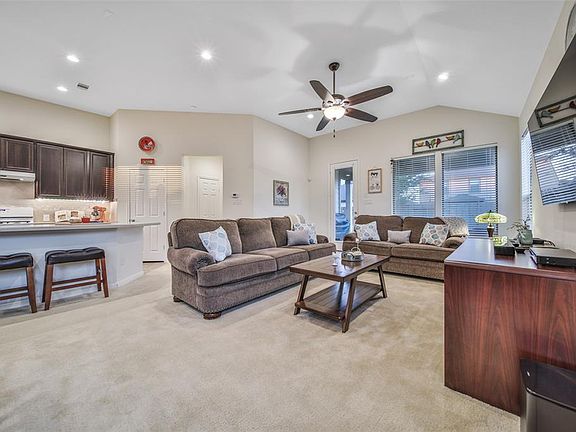 4th image of 22539 Belmont Cove Ln