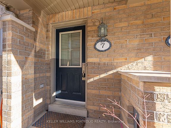 3rd image of 7 Cailiff St