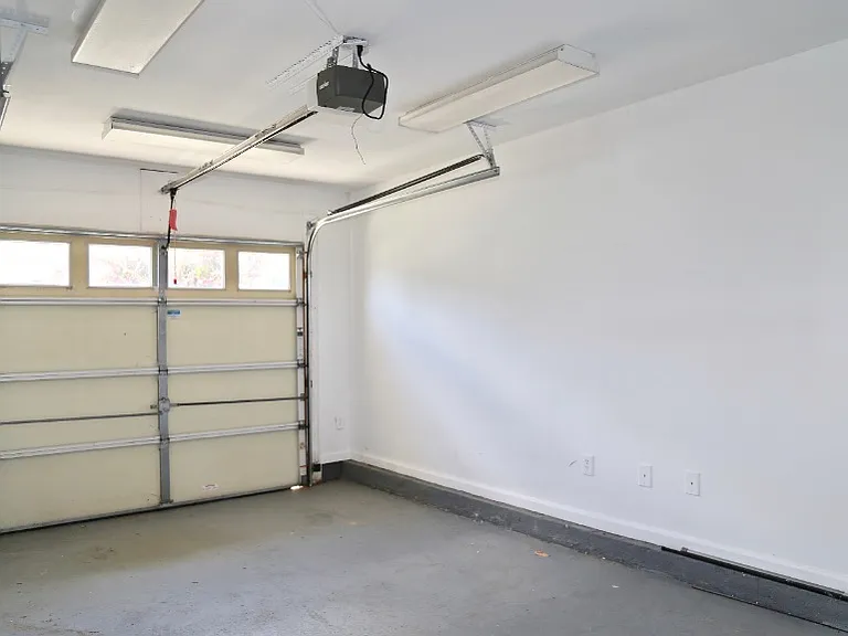 7531 Double Springs Ct — Photo 19