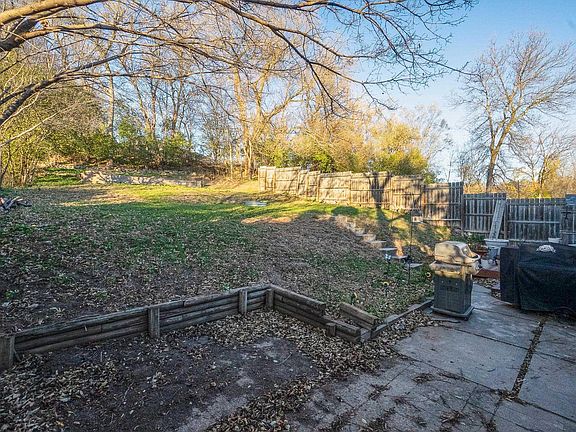 2nd image of 327 36th Street Pl