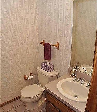 5th image of 32975 Aspen Glen Dr