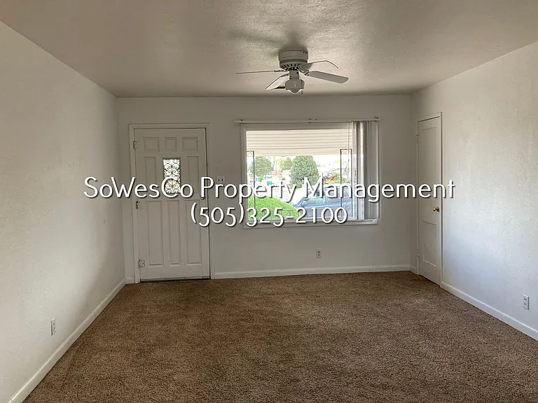 902 E 26th St — Photo 3