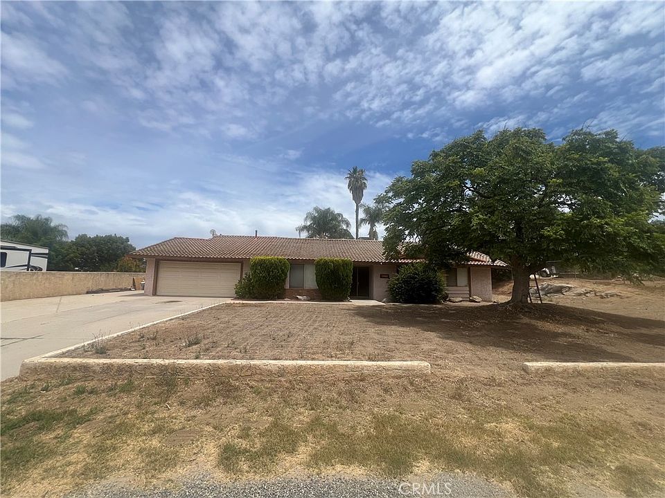 1st image of 17450 Paula Ln