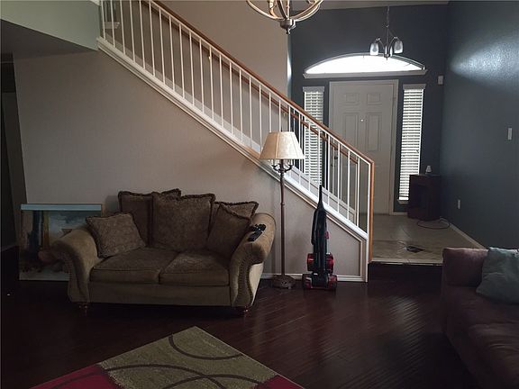 2nd image of 300 Sweet Leaf Ln