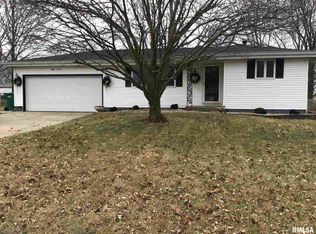 803 Belaire Dr, Washington, IL