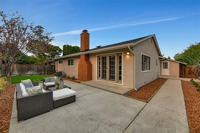 3491 Irlanda Way — Photo 18