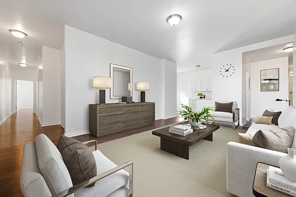 Rented by REAL New York | media 3