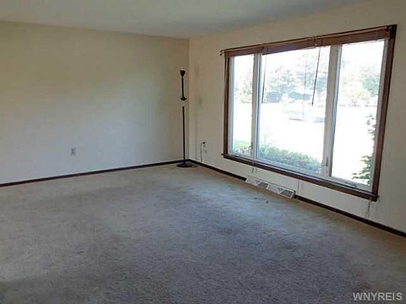 5th image of 4911 N Bailey Ave