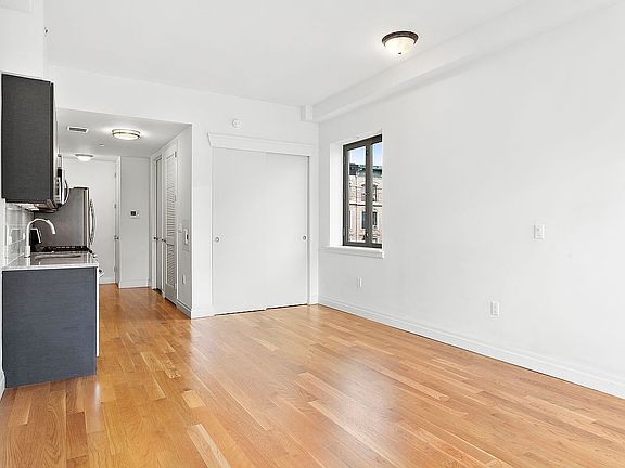 4th image of 58 W 129th St APT 5C