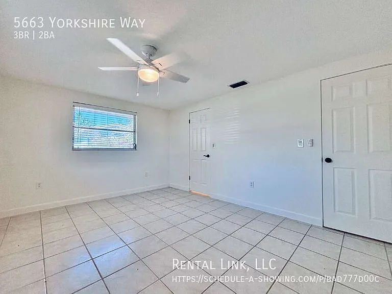 5663 Yorkshire Way — Photo 27