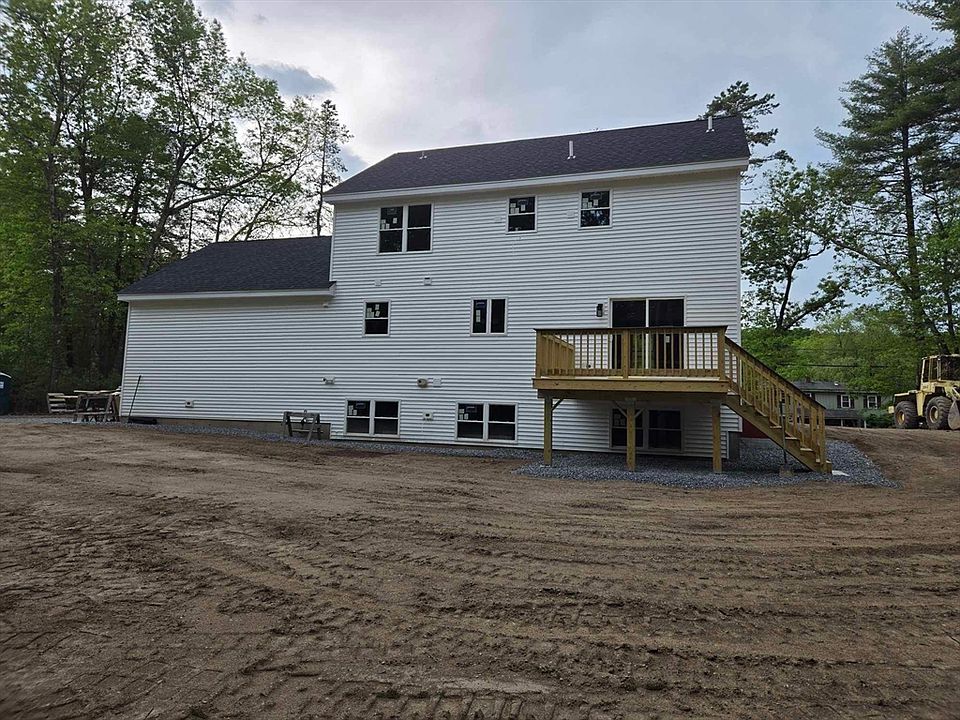 2nd image of 41 Squannacook Rd