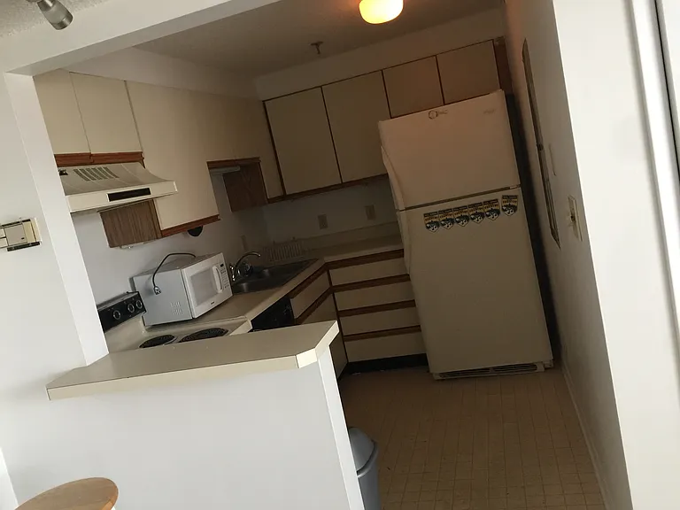 900 19th Ave S #802 — Photo 4