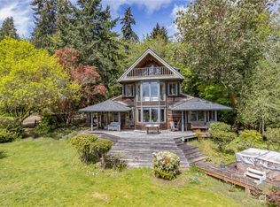 4655 Tangleberry Ln NE, Bainbridge Island, WA
