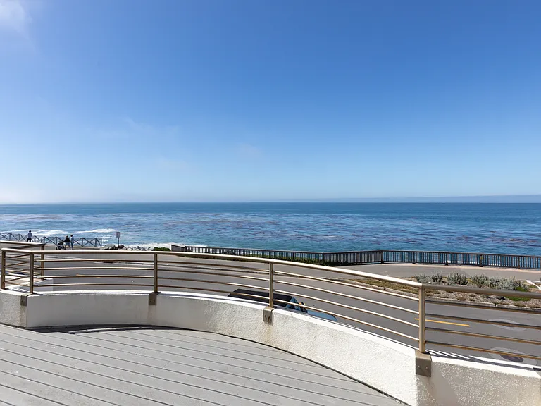 W Cliff Dr — Photo 12