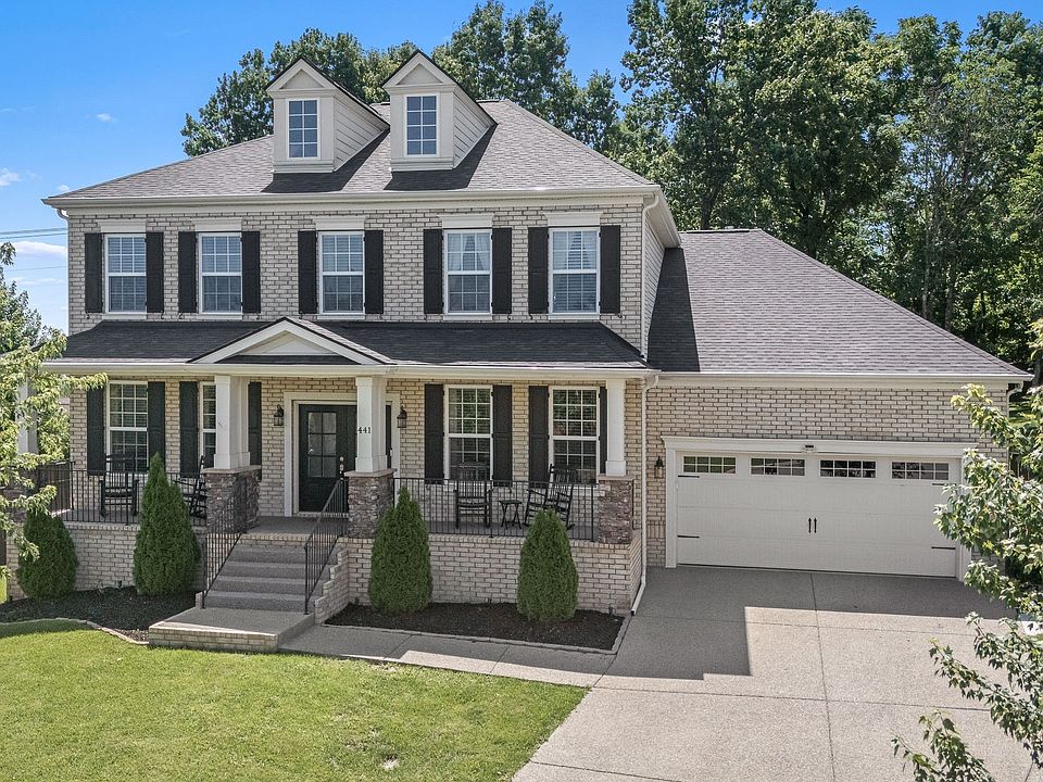 1st image of 441 Valley Spring Dr