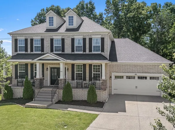 441 Valley Spring Dr, Mount Juliet, TN 37122