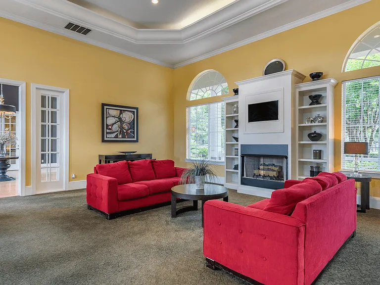 Windchase Apartments — Photo 12