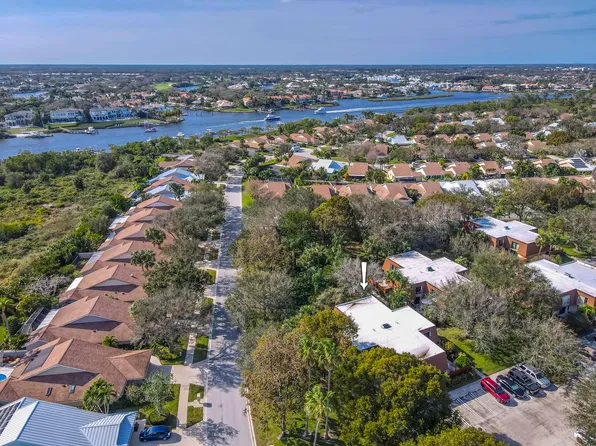 2502 25th Court, Jupiter, FL 33477