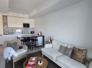 39 Mary St #1809, Barrie, ON L4N1S9