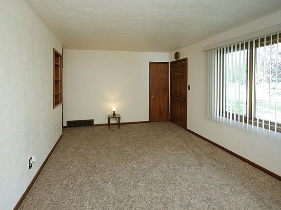 155 milton ave-103