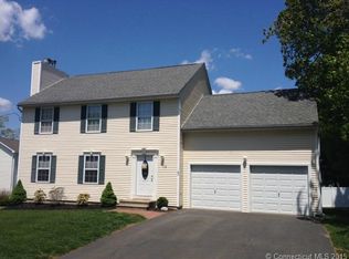 13 Gurney St, East Haven, CT 06512