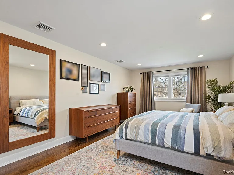 15 Lawrence Ct — Photo 19