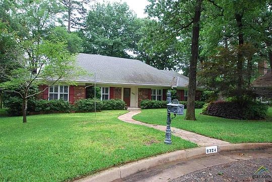 1st image of 8324 Oxford Dr